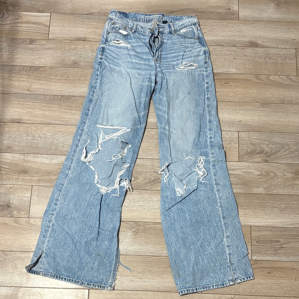 American Eagle Outfitters Light Blue Distressed Flare Jeans